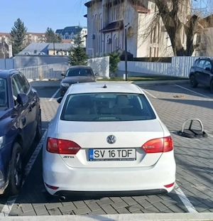 Inchiriez Volkswagen Jetta pentru Uber Bolt - imagine 3