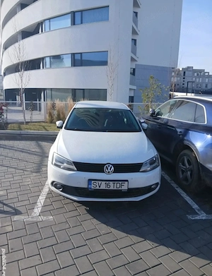 Inchiriez Volkswagen Jetta pentru Uber Bolt - imagine 2