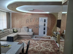 Apartament cu 3 camere de închiriat - imagine 10