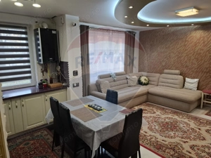 Apartament cu 3 camere de închiriat - imagine 7