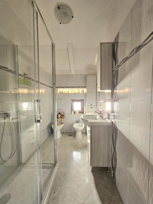 Casa ( S+P+M ) de vanzare, 287 mp, Teren 954 mp - imagine 6