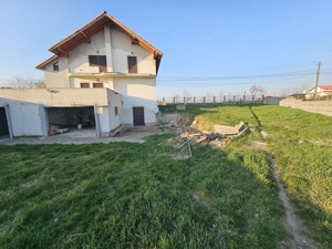Casa ( S+P+M ) de vanzare, 287 mp, Teren 954 mp - imagine 9