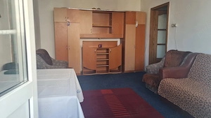 Inchiriez ap.2 camere ultracentral mobilat pe termen lung. - imagine 4