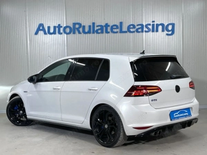 Volkswagen Golf - imagine 4