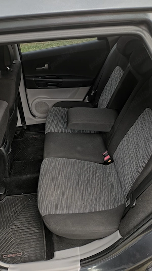 Kia cee'd 1.6 crdi 115cp - imagine 4