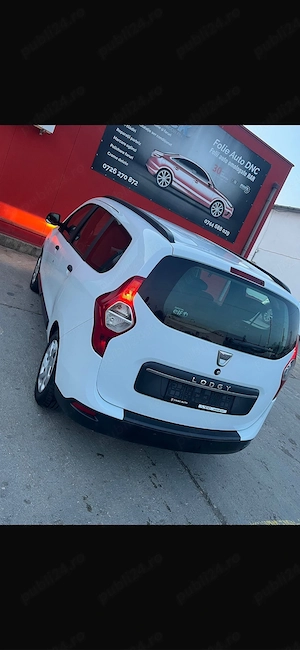 Dacia Lodgy 1.3 TCe -132 CP - 7 locuri - imagine 3