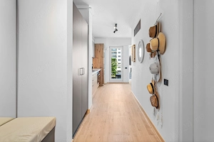 Studio în Alezzi Infinity|Afacere funcțională cu rezervări 2026 - imagine 5