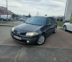 Megane Facelift Berlina   1.5 diesel   Impecabila!!