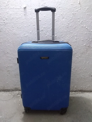 Troler albastru plastic