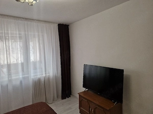 vand camera stil garsoniera  zona lapus - imagine 7