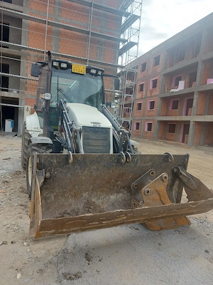 Buldoexcavator Hidromek 102B ALPHA - imagine 2