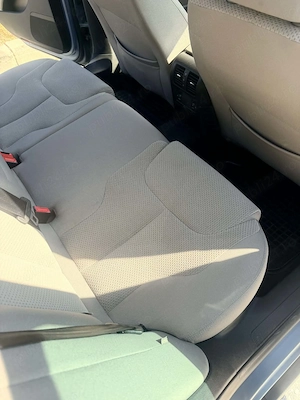 Volkswagen Passat - 2010 - 2.0 TDI 170CP DSG - Automata - Clima Trapa Bancheta Incalzita - imagine 9