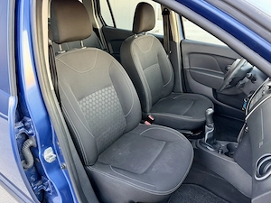 Dacia Logan 0.9tce 90cp clima navy carling inmatriculata 2026 - imagine 9