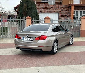 Bmw f10 520i 2.0 benzina an 2012 automata unic proprietar fiscal pe loc    - imagine 6