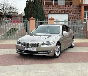 Bmw f10 520i 2.0 benzina an 2012 automata unic proprietar fiscal pe loc    - imagine 3