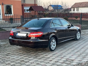 Mercedes E 200 2.2 Cdi an 2010 euro 5 inmatriculat ro. acte la zi fiscal pe loc    - imagine 4