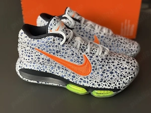 adidasi Originali Nike G.T. Hustle 3 noi , marime 38.5