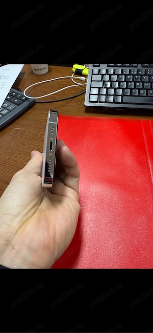 iPhone 14 Pro 128 gb Silver impecabil baterie 100% - imagine 4