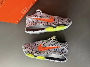 adidasi Originali Nike G.T. Hustle 3 noi , marime 38.5