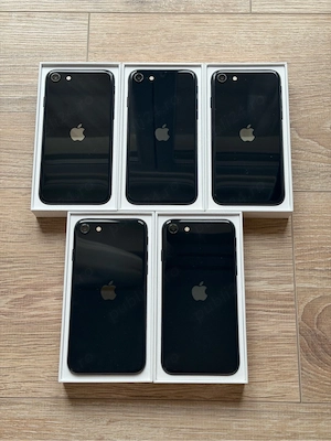 Iphone SE 3 - 2022, bat.82%-99%, negru