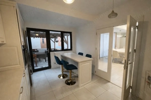 Vila cocheta 180 mp construiti, 340mp teren mobilata utilata lux Pantelimon - imagine 9