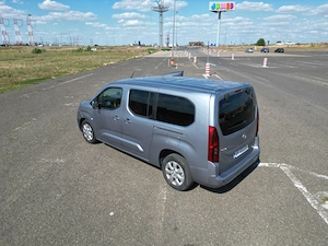 Opel Combo E XL 2021 7 locuri - imagine 3