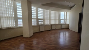 Cladire comerciala - birouri, P+3, stradal, teren 3511 mp - Calea Bucuresti - imagine 5