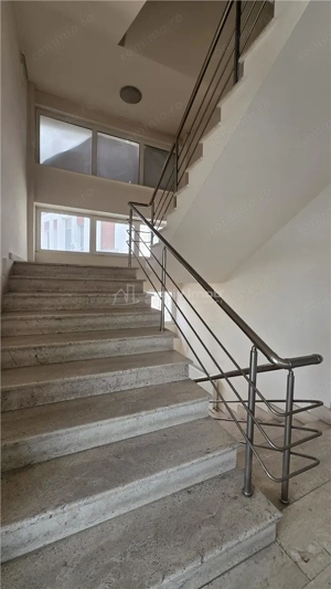 Cladire comerciala - birouri, P+3, stradal, teren 3511 mp - Calea Bucuresti - imagine 6
