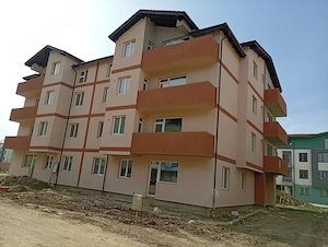 Construim apartamente cu 2 si 3 camere in Com Giroc jud Timis - imagine 2