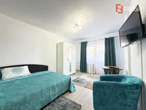 Apartament 3 camere de inchiriat in zona Complex Studentesc