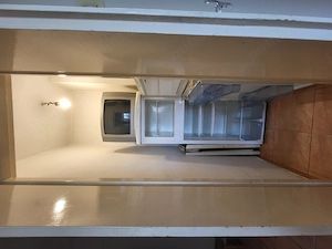 Inchiriez apartament 2 camere decomandat central langa McDonald's - imagine 11