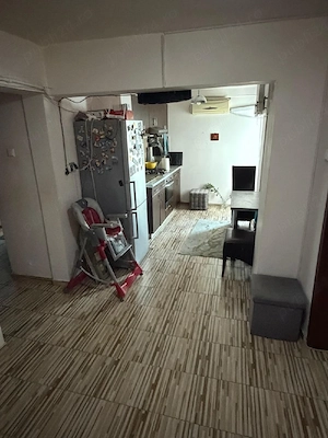 3 camere stradal Crângași BCR  - imagine 4