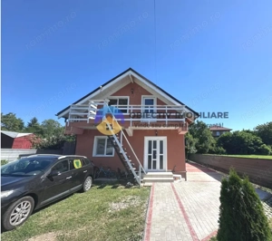 Casă de vânzare – Roznov, județul Neamț