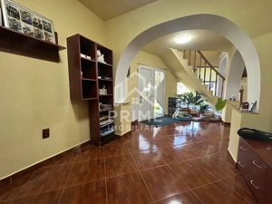 Casa Duplex 195 mp| 387 teren| zona Cetate  - imagine 12