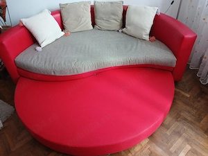 Vând canapea deosebita, culoare roșie. - imagine 2