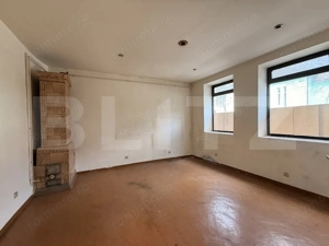 Casă S + P + Pod 200 mp, teren 427 mp, vad auto și pietonal, Centru - imagine 2