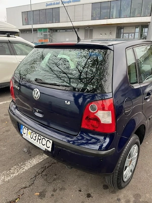 VW Polo 1.4 16V, AC funcțional, întreținută, fără probleme, 2 seturi roți, baterie nouă 2025 - imagine 5
