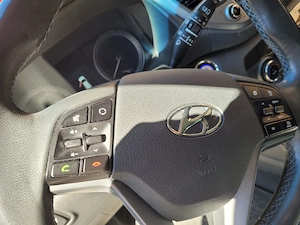 Vand Hyundai Tucson diesel, motor 2.0 l, putere 184 CP, model 2016 - imagine 8