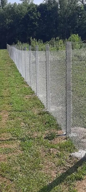 Construiesc garduri  - imagine 3