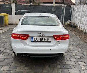 Vand Jaguar XE 2.0d, 2015 - imagine 5