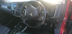 Dezmembrez Mitsubishi Outlander III 2.3d 2017 - imagine 5