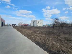 Terenuri de închiriat cu deschidere la DJ 100   suprafețe generoase, acces TIR. - imagine 3