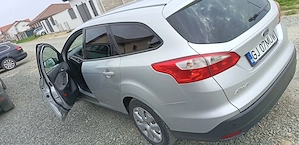 Vand Ford focus - imagine 3