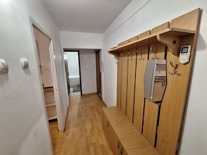 350 euro!!! AP.cu 2 camere Et 1 cu centrala proprie Zona Dorobantilor-Modern - imagine 9