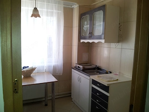Apartament 3 camere Banat, zona Liceu Ion Barbu  - imagine 3