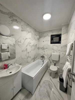 Chirie apartament nou 104mp cu 3 camere str. Mangaliei parcul Barcaului cu garaj - imagine 4