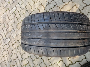 Vand 4 cauciucuri diferite dimensiuni  - imagine 4