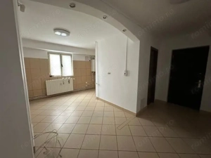 Vanzare 3 Camere Burebista - Alba Iulia, Bloc Monolit, Centrală Proprie - imagine 2