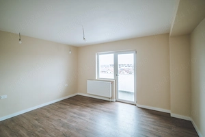 Targoviste, Micro 2 - Apartament 90 mp - 3 camere, decomandat - imagine 5