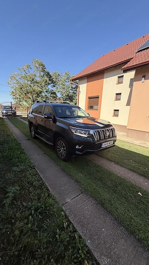 Vând Toyota Land Cruiser Luxuri 2020 - imagine 7